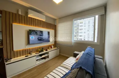 Apartamento com 2 quartos para alugar na rua brasil, 384, centro, canoas, 68 m2 por r$ 2.500