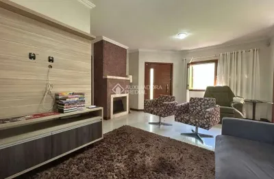 Casa com 3 quartos para alugar na rua teófilo otoni, 558, são luis, canoas, 160 m2 por r$ 4.500
