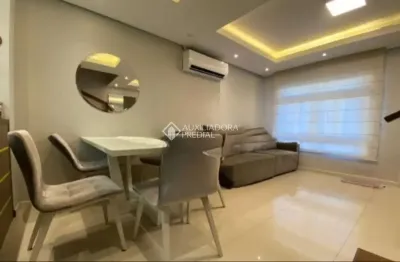 Casa em condomínio fechado com 3 quartos para alugar na rua santa terezinha, 655, nossa senhora das graças, canoas, 76 m2 por r$ 3.400