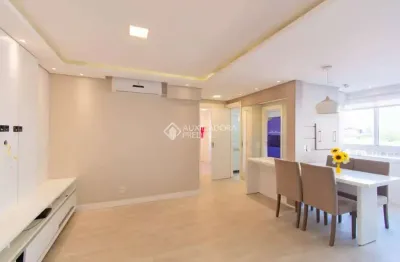 Apartamento com 2 quartos para alugar na rua joaquim caetano, 660, fátima, canoas, 54 m2 por r$ 2.000