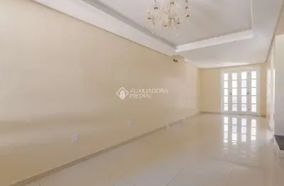 Casa em condomínio fechado com 4 quartos para alugar na rua república, 2050, harmonia, canoas, 136 m2 por r$ 3.400