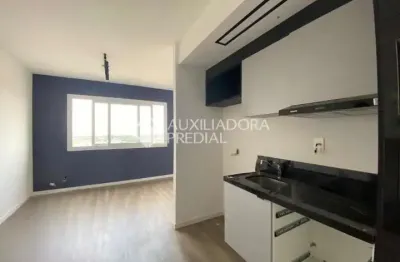 Apartamento com 1 quarto para alugar na rua general salustiano, 865, marechal rondon, canoas, 36 m2 por r$ 2.750