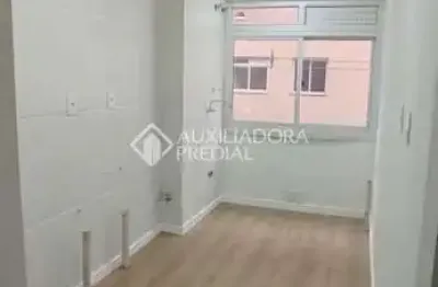 Apartamento com 2 quartos para alugar na avenida santos ferreira, 1100, marechal rondon, canoas, 57 m2 por r$ 1.800