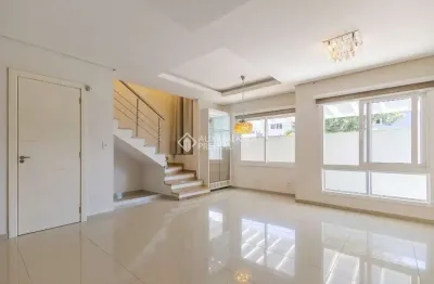 Casa com 2 quartos para alugar na Rua Luis Alberto Ribeiro de Castro, 367, Estância Velha, Canoas, 106 m2 por R$ 6.000