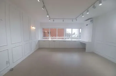 Sala comercial para alugar na Avenida Inconfidência, 680, Marechal Rondon, Canoas, 34 m2 por R$ 2.700
