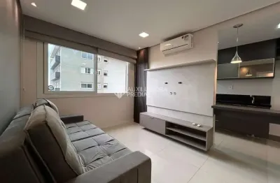 Apartamento com 1 quarto para alugar na Rua General Salustiano, 855, Marechal Rondon, Canoas, 40 m2 por R$ 3.000