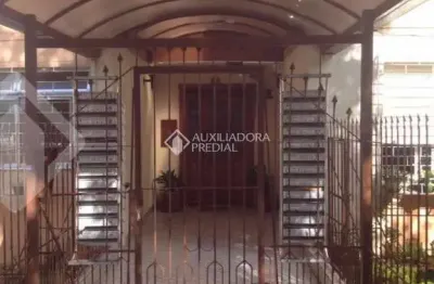 Apartamento com 2 quartos para alugar na rua josé domingos varella, 61, cavalhada, porto alegre, 46 m2 por r$ 1.300