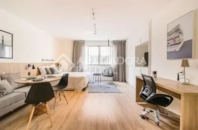 Loft com 1 quarto para alugar na rua duque de caxias, 1705, centro histórico, porto alegre, 42 m2 por r$ 2.800