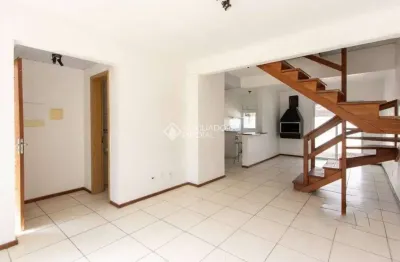 Casa em condomínio fechado com 3 quartos para alugar na avenida edgar pires de castro, 2520, hípica, porto alegre, 85 m2 por r$ 2.000