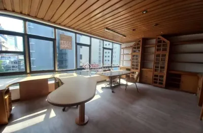 Sala comercial para alugar na Rua Felipe Neri, 298, Auxiliadora, Porto Alegre, 72 m2 por R$ 1.900