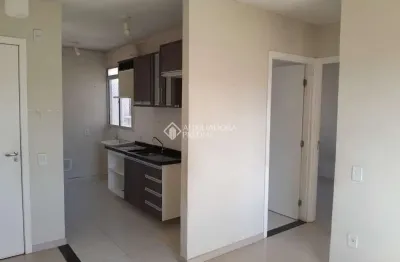 Apartamento com 2 quartos para alugar na avenida família gonçalves carneiro, 441, cavalhada, porto alegre, 45 m2 por r$ 1.200