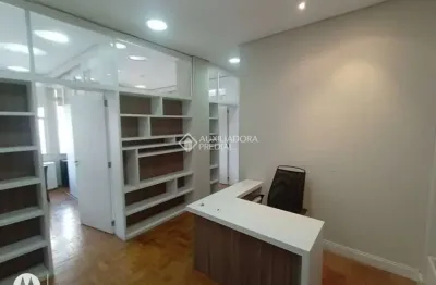 Sala comercial para alugar na avenida borges de medeiros, 328, centro histórico, porto alegre, 62 m2 por r$ 2.200