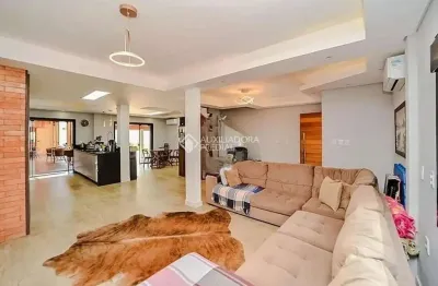 Casa com 2 quartos para alugar na rua lagoa do peixe, 65, sarandi, porto alegre, 185 m2 por r$ 11.000