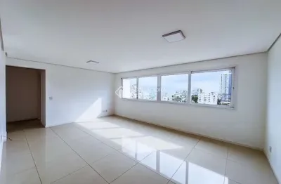 Apartamento com 2 quartos para alugar na rua são simão, 99, jardim do salso, porto alegre, 72 m2 por r$ 3.000
