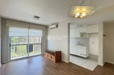 Apartamento com 2 quartos para alugar na rua doutor campos velho, 1888, cristal, porto alegre, 62 m2 por r$ 2.200