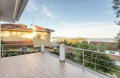 Casa com 2 quartos para alugar na rua apolinário porto alegre, 90, vila conceição, porto alegre, 150 m2 por r$ 5.250