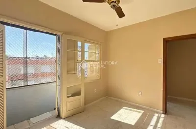 Apartamento com 2 quartos para alugar na rua baronesa do gravataí, 117, cidade baixa, porto alegre, 70 m2 por r$ 2.200