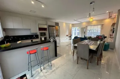 Casa em condomínio fechado com 2 quartos para alugar na rua gregório da fonseca, 230, nonoai, porto alegre, 120 m2 por r$ 3.900