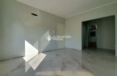 Apartamento com 3 quartos para alugar na rua coronel massot, 525, cristal, porto alegre, 81 m2 por r$ 2.000