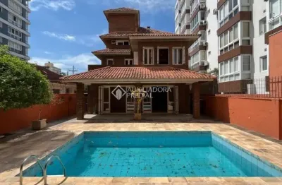 Casa com 5 quartos para alugar na rua doutor armando barbedo, 910, tristeza, porto alegre, 410 m2 por r$ 10.500