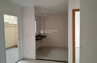 Apartamento com 2 quartos para alugar na Avenida Família Gonçalves Carneiro, 201, Cavalhada, Porto Alegre, 50 m2 por R$ 1.500