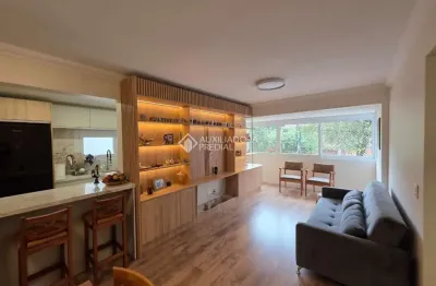 Apartamento com 3 quartos para alugar na Avenida Engenheiro Ludolfo Boehl, 834, Teresópolis, Porto Alegre, 96 m2 por R$ 4.000