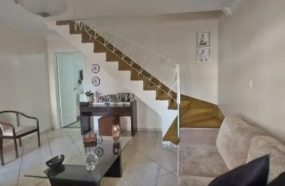 Lindo sobrado geminado à venda em perdizes, com 3 dormitórios e sem vaga