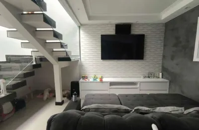 Casa com 4 quartos à venda na Rua Nestor Narcizo de Souza, 696, Jardim Licce, Maringá