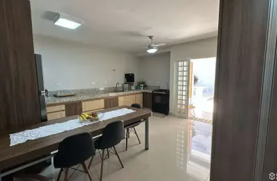 Sobrado à venda no bairro mansões  espaço, conforto e sofisticação para você e sua família!