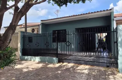 Casa com 3 quartos à venda na Rua Ivaldo Borges Horta, 396, Jardim Licce, Maringá