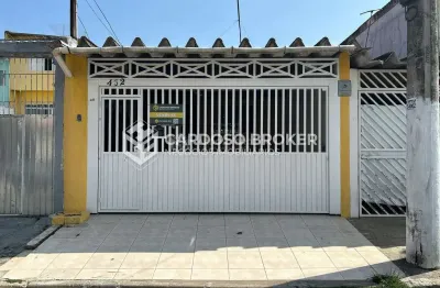 Casa com 2 quartos à venda na Rua Elias Bedran, Limoeiro, São Paulo