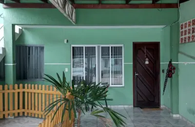 Excelente oportunidade  no fazendinha sobrado 2 moradias  independentes,