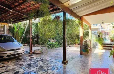 Sobrado com 3 dormitórios à venda, 338 m² por R$ 795.000,00 - Dos Casa - São Bernardo do Campo/SP