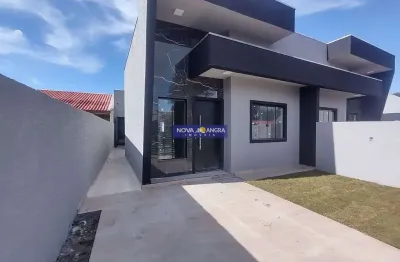 Casa com piscina proxima do mar (entrada + financiamento bancario)