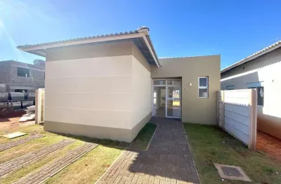 Casa em Condomínio para Venda em Campo Grande, Parque dos Novos Estados, 3 dormitórios, 1 suíte, 3 banheiros, 3 vagas