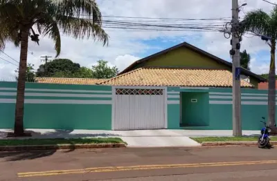 Casa para venda em campo grande, monte castelo, 3 dormitórios, 2 suítes, 4 banheiros, 3 vagas
