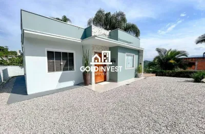 Casa com 3 quartos (sendo 1 suite) com amplo terreno e muito bem localizada no bairro souza cruz