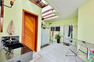 Casa à venda, 3 quartos, 1 suíte, 4 vagas, centro i - brusque/sc