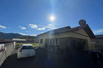 Casa em guabiruba 2 quartos a 5 minutos centro de guabiruba