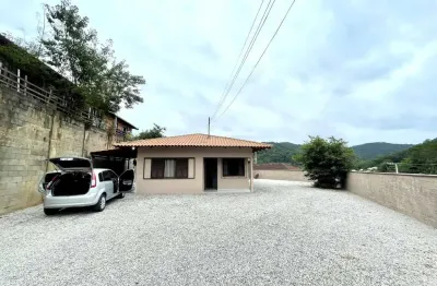 Casa com 3 quartos à venda no Cedrinho, Brusque 