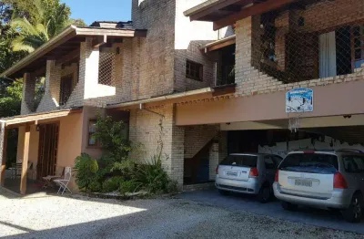 Casa com 4 quartos à venda no Centro I, Brusque 