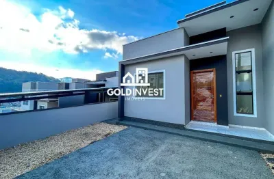 Casa solta com 3 quartos no bairro primeiro de maio (entrega outubro 2025)