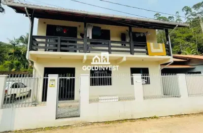 Duas casas no mesmo terreno á venda no bairro zantão