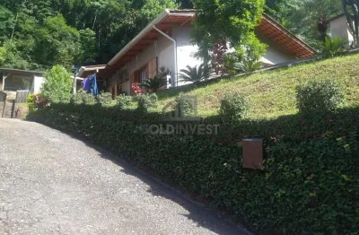 Casa de 3 quartos no bairro águas claras em amplo terreno