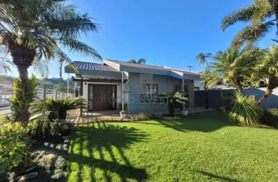 Casa toda mobiliada á venda no bairro dom joaquim, em brusque