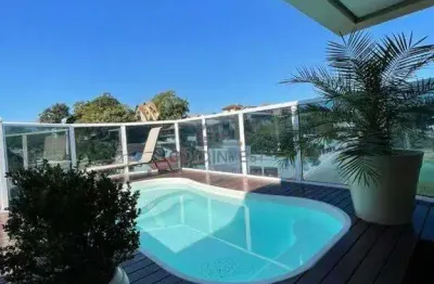 Cobertura com 217m² e 3 vagas de garagem á venda no bairro maluche em brusque