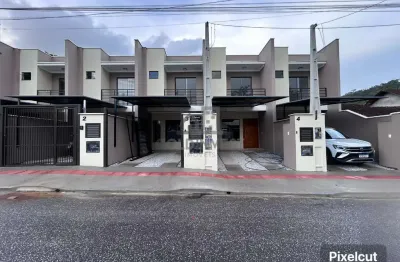 Última unidade casa/sobrado com 2 suítes localizado no bairro cedro alto / são joão em brusque