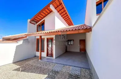 Casa geminada com 2 quartos no bairro cedrinho em brusque (entrega para março 2026)
