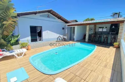 Casa Residencial 4 Quartos com Área Externa Generosa em Brusque (Dom Joaquim) – Venda R$745.000