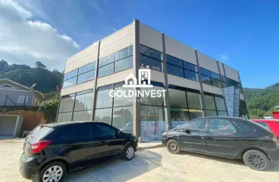 Sala comercial no piso superior com 40m² no bairro dom joaquim!!!